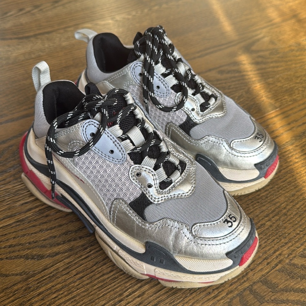 Balenciaga triple S sneakers